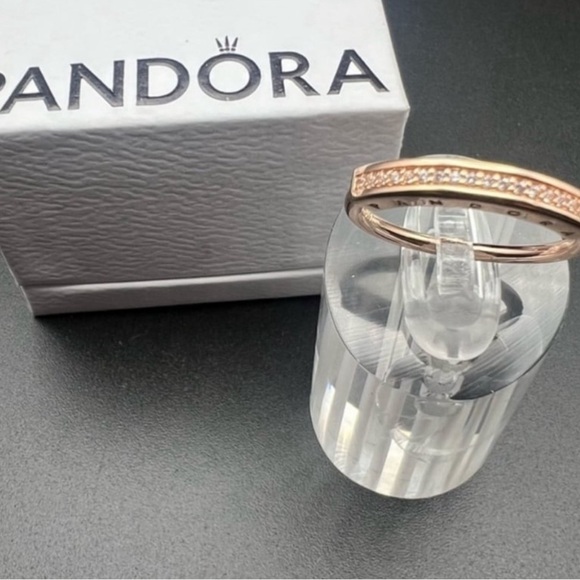 Pandora Signature I‑D Pavé Ring – 14k Rose Gold‑Plated – New - Picture 12 of 13